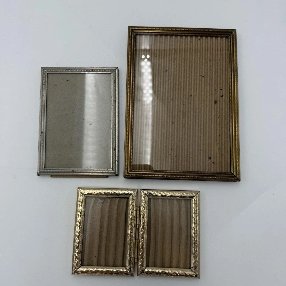 Lot 3 Vintage Gold Metal Picture Frame Ornate Bifold Wall Gallery Table Stand